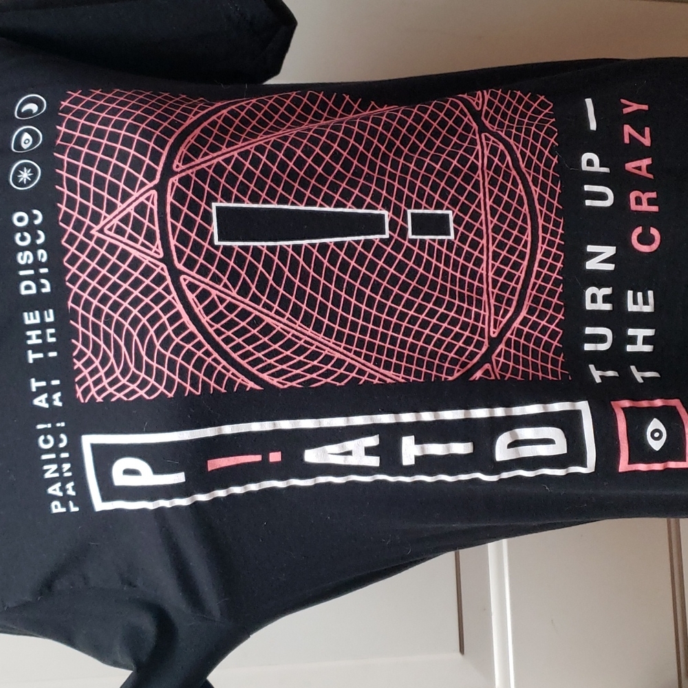 Panic at the Disco shirt, size M - Picture 2 of 3